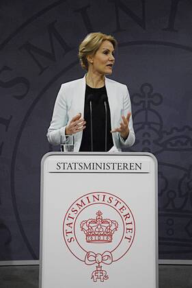 Pressekonferenz von Ministerpräsidentin Helle Thorning-Schmidt in Kopenhagen, Dänemark