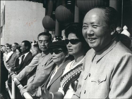 Oct. 10, 1965 - Right to left: Mao Zedong, wife of Prince Norodom Sihanouk, Vice President Soong Ching-ling, and Chou-en-lai. French English  - ZUMAk09