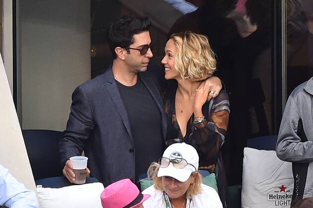 David Schwimmer and his girlfriend - US Open 2014 - 08 09 2014 TennisMagazine Panoramic 