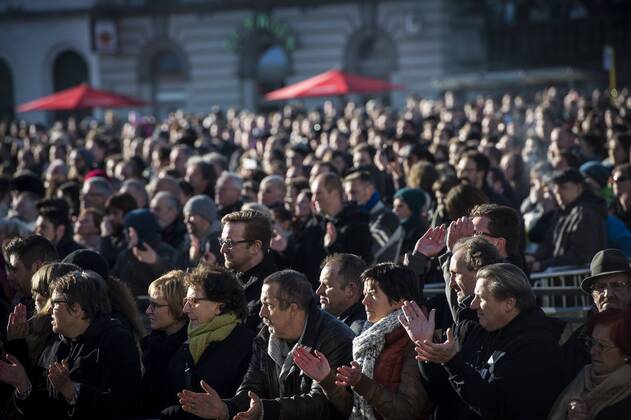 - GENT, BELGIUM: Illustration picture taken during the funeral of singer-songwriter Luc De Vos , Saturday 06 December 2014, in Gent. De Vos passed away last Saturday due to acute organ failure. JASPERxJACOBS 04515613