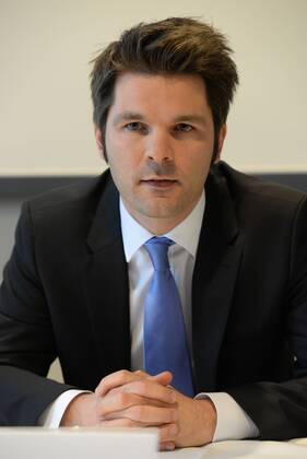 Campus Benjamin Franklin, neue Räume der Klinik für Psychiatrie und Psychotherapie. Steffen Krach - Staatssekretär für Wissenschaft