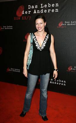 DAS LEBEN DER ANDEREN Premiere - Ankunft - Berlin Nina Kronjaeger bei der Ankunft der Premiere DAS LEBEN DER ANDEREN im Cinemaxx am 15.03.2006 in Berlin.