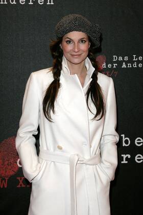DAS LEBEN DER ANDEREN Premiere - Ankunft - Berlin Alexandra Kamp bei der Ankunft der Premiere DAS LEBEN DER ANDEREN im Cinemaxx am 15.03.2006 in Berlin.