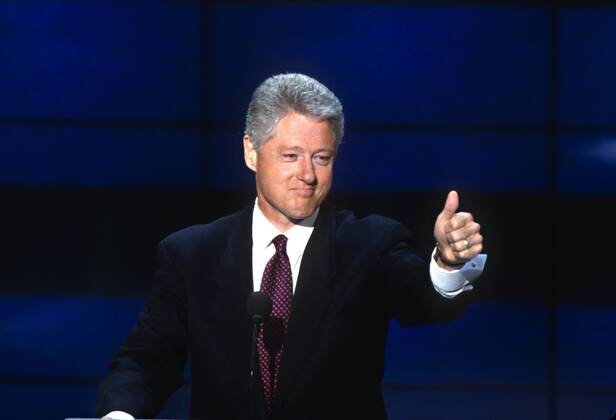 Aug. 29, 1996 - Chicago, IL, United States of America - U.S President Bill Clinton gives the thumbs up to supporters as he accepts the nomination for the democrat party at the 1996 Democratic National Convention August 29, 1996 in Chicago, IL. Chicago United States of America - ZUMAe02_