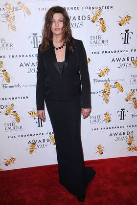 June 17, 2015 - New York, NY, USA - June 17, 2015 New York City..Linda Evangelista attending the 2015 Fragrance Foundation Awards at Alice Tully Hall at Lincoln Center on June 17, 2015 in New York City : New York USA - ZUMAny1_