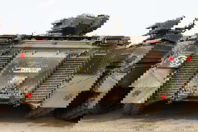 Bundeswehrpanzer Marder auf dem Gelaende der Firma Battle Tank Dismantling GmbH 