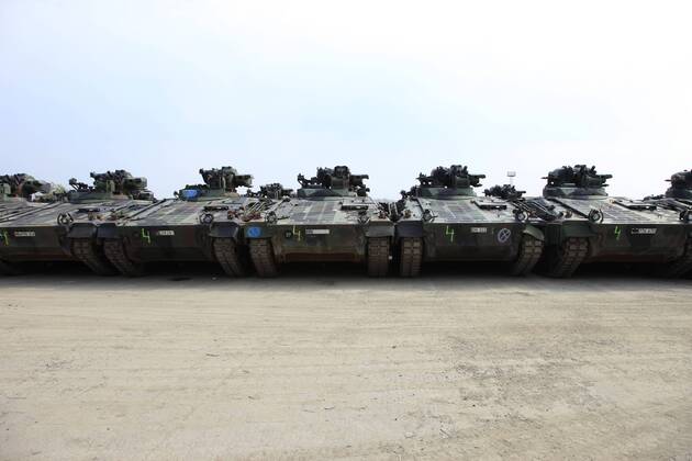 Bundeswehrpanzer Marder auf dem Gelaende der Firma Battle Tank Dismantling GmbH 