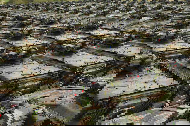 Bundeswehrpanzer Marder auf dem Gelaende der Firma Battle Tank Dismantling GmbH 