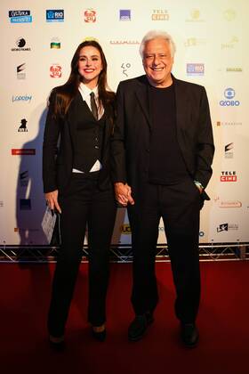 RIO DE JANEIRO, Brazil - 01 09 2015: BIG BRAZILIAN CINEMA AWARD 2015 - Ant?nio Fagundes and his wife during the fourteenth edition of the Brazilian Film Grand Prize, sponsored by the Brazilian Film Academy.  Andr?xHorta