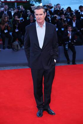 VENICE, ITALY - Rupert Everett attends Kineo Award Red Carpet during 72nd Venice Film Festival at Palazzo Del Cinema on September 6, 2015 in Venice, Italy. (Mark Cape insidefoto) markxcape