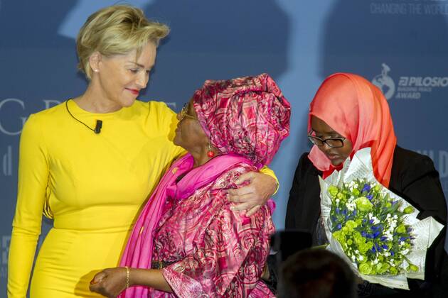 Milano, 11.09.2015 - Building the Peace Award - Sharon Stone und Hawa Abdi Dhiblawe (Mama Hawa), gynecologist who created a hospital where care all without distinction of clans in Somalia  0