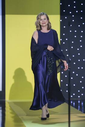 British actress Emily Watson receives the 2015 Donostia Award during the official ceremony at 63rd Donostia Zinemaldia (San Sebastian International Film Festival) in San Sebastian, Spain. September 25, 2015.  (20150925083)