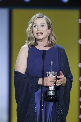 British actress Emily Watson receives the 2015 Donostia Award during the official ceremony at 63rd Donostia Zinemaldia (San Sebastian International Film Festival) in San Sebastian, Spain. September 25, 2015.  (20150925097)