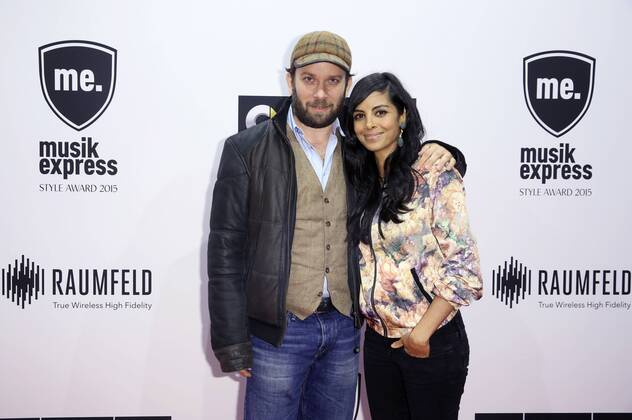 Christian Ulmen mit Gattin Collien Ulmen-Fernandes beim Musikexpress Style Award 2015 im Kosmos. Berlin, 15.10.2015 Foto:xS.xGabschx xFuturexImage