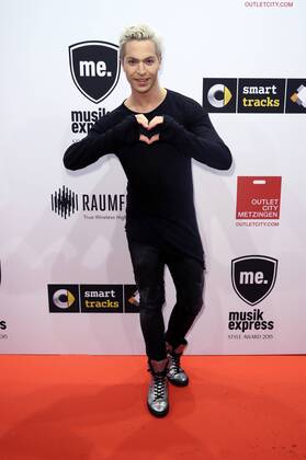 Julian David beim Musikexpress Style Award 2015 im Kosmos. Berlin, 15.10.2015 Foto:xS.xGabschx xFuturexImage