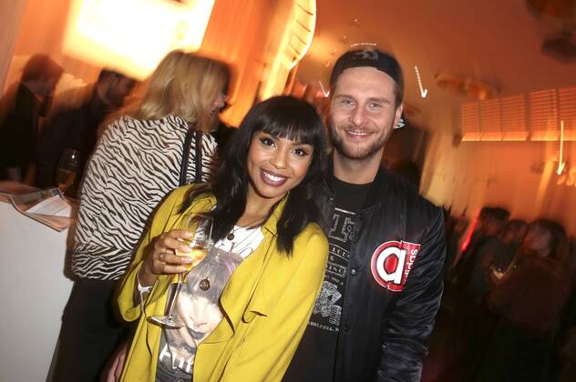 Alexandra Maurer mit Begleitung beim Musikexpress Style Award 2015 im Kosmos. Berlin, 15.10.2015 Foto:xS.xGabschx xFuturexImage
