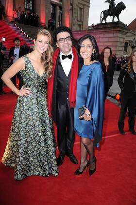 Nina Eichinger mit Rolando Villazon und seiner Ehefrau Ehefrau Lucia bei der Echo Klassik 2015 Verleihung am 18.10.2015 in Berlin Echo Klassik 2015 in Berlin 