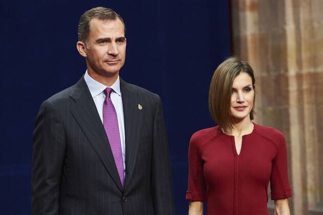 Oct. 23, 2015 - Oviedo, Principado de Asturias, Spain - King Felipe VI of Spain, Queen Letizia of Spain attended an audience with Princesa de Asturias Awards 2015 winners at the Reconquista Hotel on October 23, 2015 in Oviedo, Spain. Oviedo Spain  - ZUMAg15_