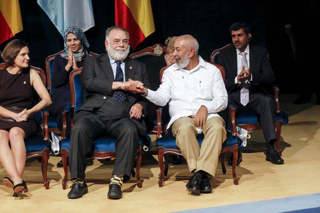 Francis Ford Coppola und Leonardo Padura bei der Verleihung der Princess of Asturias Awards 2015 im Teatro Campoamor. Oviedo, 23.10.2015 Francis Ford Coppola, Leonardo Padura 