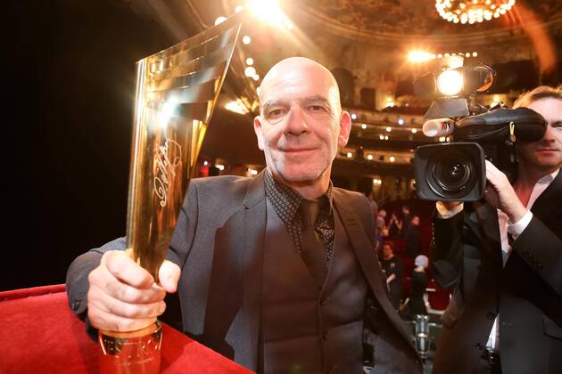 02.11.2015, Wiener Ronacher, NESTROY VERLEIHUNG 2015, Gala-Abend zum Theaterpreis im Bild: Martin Wuttke -Bester Schauspieler
