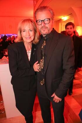 02.11.2015, Wiener Ronacher, NESTROY VERLEIHUNG 2015, Gala-Abend zum Theaterpreis im Bild: Dagmar Koller, Roland Koch -AfterShow