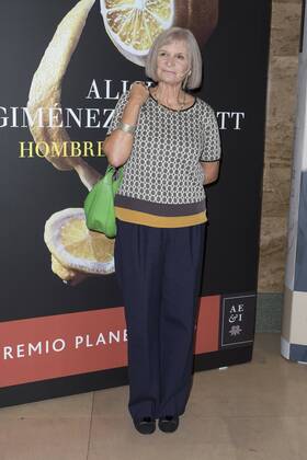 Nov. 3, 2015 - Madrid, Madrid, Spain - Alicia Gimenez bartlett inPresentation of the finalist and prize winning novel planet 2015 HOMBRES DESNUDOS Ã‚Â de Alicia Gimenez bartlett y LA ISLA DE ALICEÃ‚Â de Daniel SÃƒÂ¡nchez ArÃƒÂ©valo Photo: Madrid Spain  - ZUMAn230 Planet Preisverleihung in Madrid