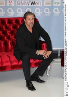 Sven Martinek, Querdenker Awardverleihung 2015 in der BMW Welt in Muenchen am 25.11.2015
