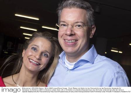 Frank Thelen mit Gattin bei der Preisverleihung der Deutschen Akademie für Fernsehen im Filmforum NRW im Museum Ludwig. Köln, 28.11.2015 Foto:xC.xHardtx xFuturexImage