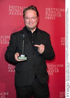 Deutscher Musical Theater Preis 2015 Marc Schubring Deutscher Musical Theaterpreis Verleihung im TIPI in Berlin, roter Teppich am 26.10.2015