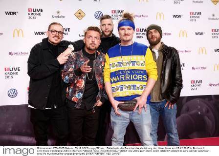 Bilderbuch, die Band bei der Verleihung der 1Live Krone am 03.12.2015 in Bochum 1 Live Krone Verleihung 2015 in Bochum 
