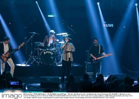 Wanda, die Band bei der Verleihung der 1Live Krone am 03.12.2015 in Bochum 1 Live Krone Verleihung 2015 in Bochum 