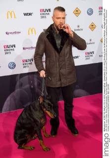 Donnerstag 03.12.2015, Einslive Krone Verleihung in Bochum, Kollegah DeFodi001