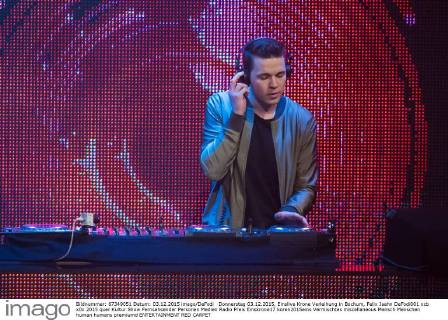 Donnerstag 03.12.2015, Einslive Krone Verleihung in Bochum, Felix Jaehn DeFodi001
