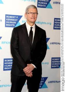 Dec. 8, 2015 - New York, New York, U.S. - CEO of Apple TIM COOK attends the 2015 Ripple of Hope Award held at the New York Hilton Hotel. New York U.S. - ZUMAk03_