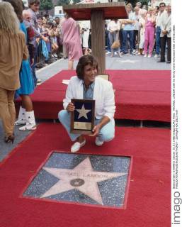MICHAEL LANDON with his family at his Hollywood Walk of Fame.c0668. - ZUMAg49