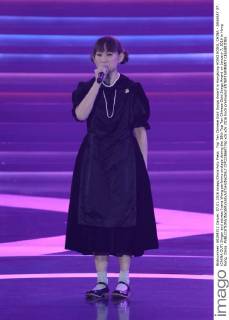 Top Ten Chinese Gold Songs Award in Hongkong HONG KONG, CHINA - JANUARY 07: (CHINA OUT) Singer and actress Ivana Wong performs onstage during the 38th Top Ten Chinese Gold Songs Award on January 7, 2016 in Hong Kong, China.  CFP22366077sp