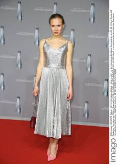 Alina Levshin bei der Verleihung Deutscher Fernsehpreis am 13.01.2016 in Düsseldorf Deutscher Fernsehpreis 2016 in Duesseldorf 