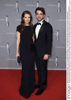 Yvonne Catterfeld und Oliver Wnuk bei der Verleihung des Deutschen Fernsehpreises 2016 in den Düsseldorfer Rheinterrassen. Düsseldorf, 13.01.2016 Foto:xS.xGabschx xFuturexImage