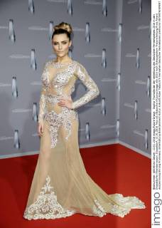 Sophia Thomalla bei der Verleihung des Deutschen Fernsehpreises 2016 in den Düsseldorfer Rheinterrassen. Düsseldorf, 13.01.2016 Foto:xS.xGabschx xFuturexImage