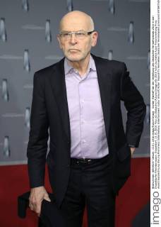 Günter Wallraff bei der Verleihung des Deutschen Fernsehpreises 2016 in den Düsseldorfer Rheinterrassen. Düsseldorf, 13.01.2016 Foto:xS.xGabschx xFuturexImage