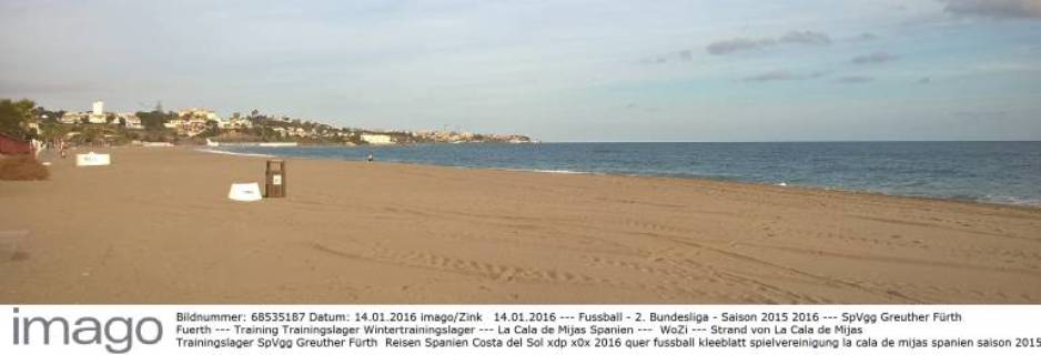 14.01.2016 --- Fussball - 2. Bundesliga - Saison 2015 2016 --- SpVgg Greuther Fürth Fuerth --- Training Trainingslager Wintertrainingslager --- La Cala de Mijas Spanien --- WoZi --- Strand von La Cala de Mijas Trainingslager SpVgg Greuther Fürth