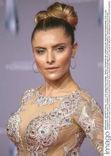 Sophia Thomalla bei der Verleihung des Deutschen Fernsehpreises 2016 in den Düsseldorfer Rheinterrassen. Düsseldorf, 13.01.2016 Foto:xC.xHardtx xFuturexImage
