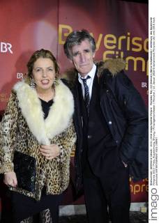Michaela May mit Ehemann Bernd Schadewald Verleihung des Bayerische Filmpreis 2015 Preis, Auszeichnung, Ehrung Prinzregententheater München 15. Januar 2016