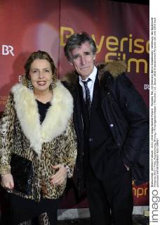 Michaela May mit Ehemann Bernd Schadewald Verleihung des Bayerische Filmpreis 2015 Preis, Auszeichnung, Ehrung Prinzregententheater München 15. Januar 2016