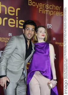 Elyas M Barek MBarek und Karoline Herfurth Verleihung des Bayerische Filmpreis 2015 Preis, Auszeichnung, Ehrung Prinzregententheater München 15. Januar 2016