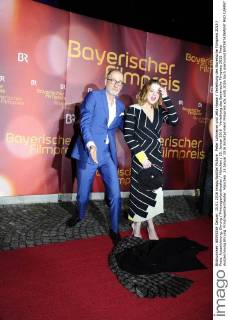 Peter Lohmeyer und Jella Haase Verleihung des Bayerische Filmpreis 2015 Preis, Auszeichnung, Ehrung Prinzregententheater München 15. Januar 2016