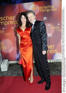 Timothy Peach mit Ehefrau Nicola Tiggeler Verleihung des Bayerische Filmpreis 2015 Preis, Auszeichnung, Ehrung Prinzregententheater München 15. Januar 2016