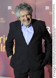 Volker Brandt (Schauspieler) ,Einzelbild,angeschnittenes Einzelmotiv, Bayerischer Filmpreis 2016-Red Carpet,Roter Teppich,am 15.01.2016 im Prinzregententheater in Muenchen.