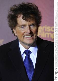 Dieter WEDEL (Regisseur),Einzelbild,angeschnittenes Einzelmotiv,Portraet,Portrait,Porträt. Bayerischer Filmpreis 2016-Red Carpet,Roter Teppich,am 15.01.2016 im Prinzregententheater in Muenchen.