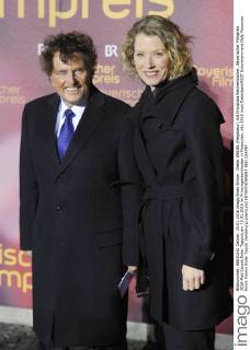 Dieter WEDEL (Regisseur),mit Franziska Reichenbacher. Bayerischer Filmpreis 2016-Red Carpet,Roter Teppich,am 15.01.2016 im Prinzregententheater in Muenchen.
